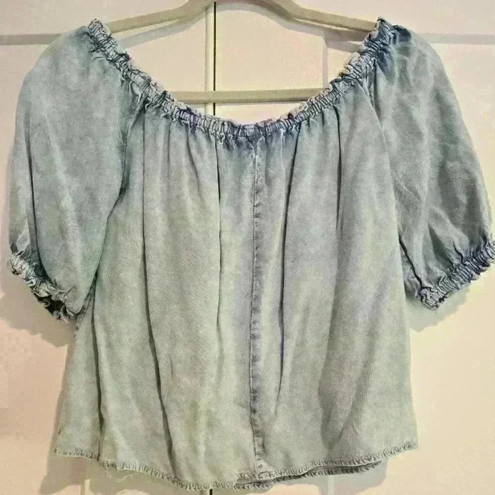 Embroidered Top - Picture 6 of 6